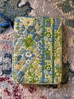 Vera Bradley Kindle/iPad Mini Case